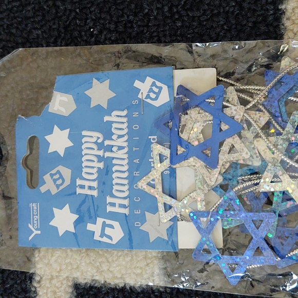 Hanukkah Garland - NWT - Picture 2 of 8